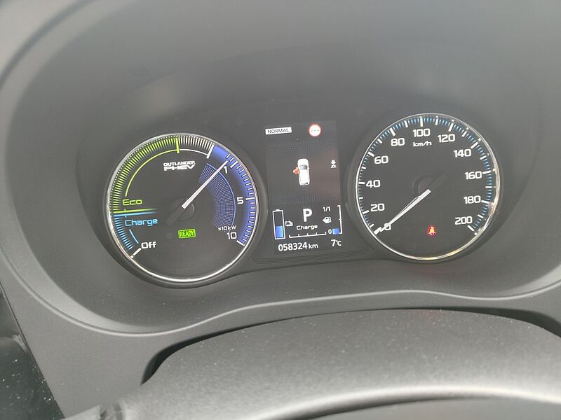 Mitsubishi Outlander (GF0/GG)(2012-> ) PHEV Basis 4WD