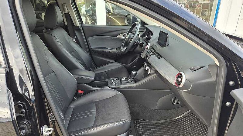 Mazda CX-3 SKYACTIV-G 121 FWD 6AG Sports-Line TEC-P LEDER-S NAV