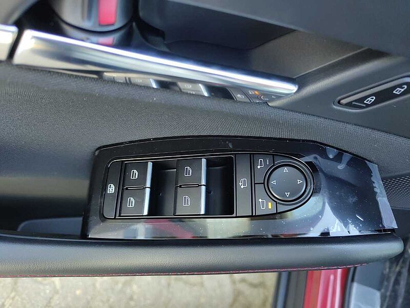 Mazda 3 2.5L e-SKYACTIV G 140ps