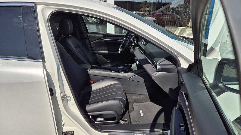 Mazda 6 2.5L SKYACTIV G 194 6AT FWD TAKUMI SUNR