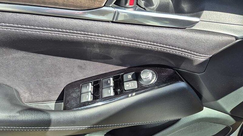 Mazda 6 2.5L SKYACTIV G 194 6AT FWD TAKUMI SUNR