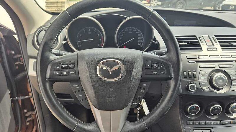 Mazda 3 1.6l MZR 105 PS  5T 5GS EDITION