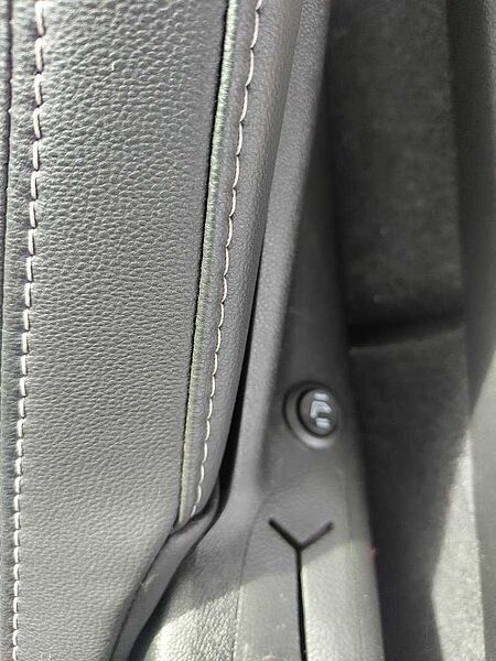 Chevrolet Camaro Turbo RS LEDER/NAVI/CARPLAY/20