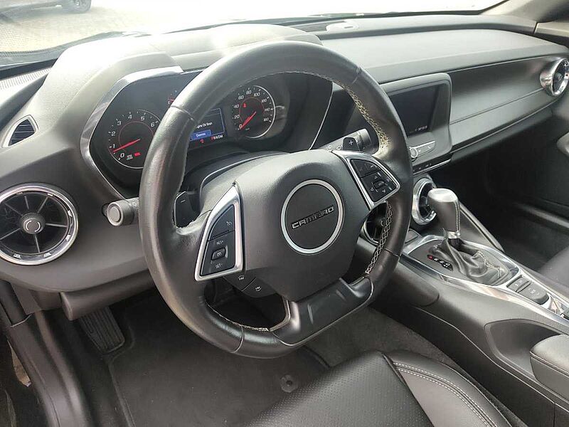 Chevrolet Camaro Turbo RS LEDER/NAVI/CARPLAY/20
