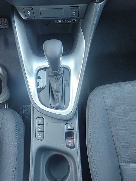 Mazda 2 Hybrid 1.5L Hybrid VVT-i 116