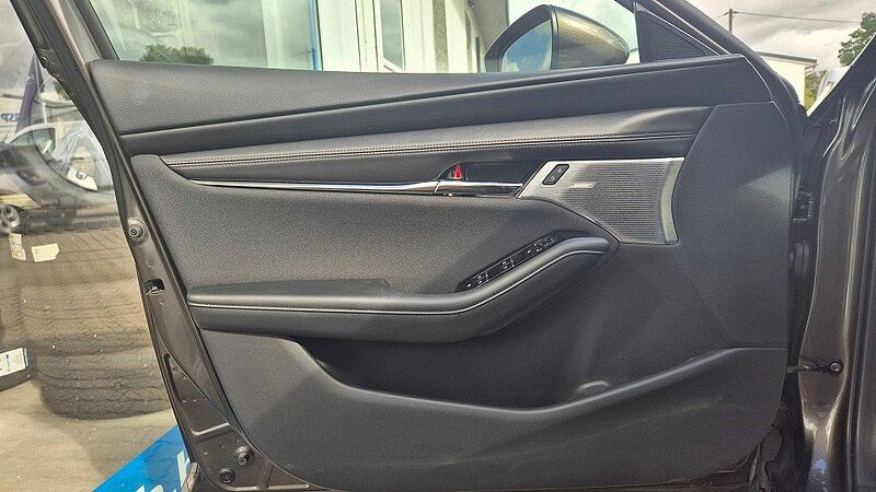 Mazda 3 SKYACTIV-G 2.0 M Hybrid SELECTION A18 BOS DES-P